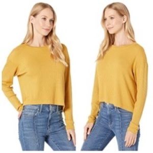 Hard Tail Ling Sleeve Cropped Tee